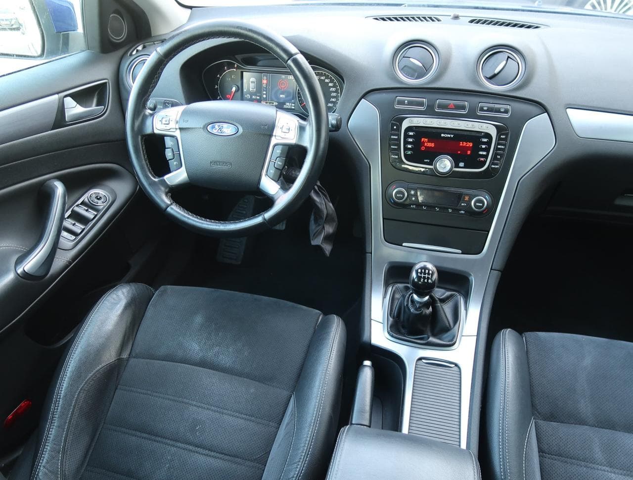 2014 Ford Mondeo - 9