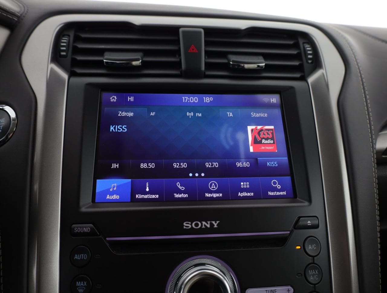 2019 Ford Mondeo - 33