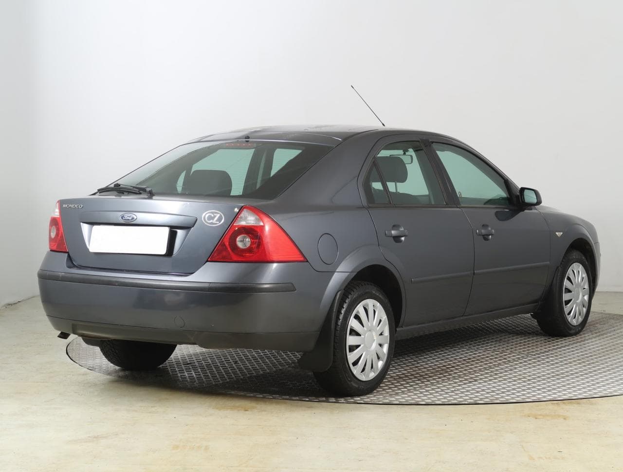 2004 Ford MONDEO - 7