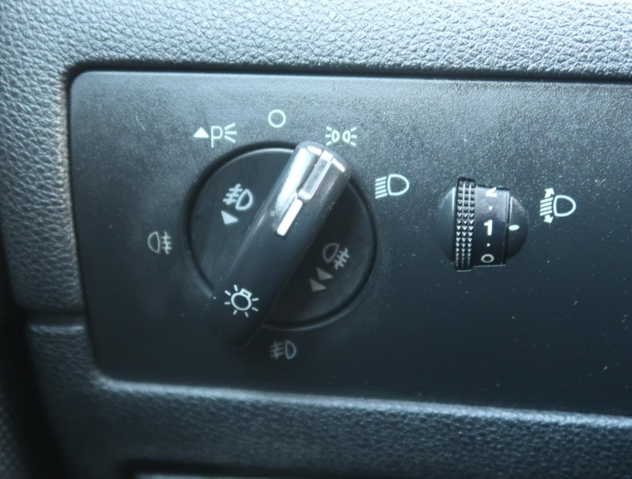 2004 Ford MONDEO - 20