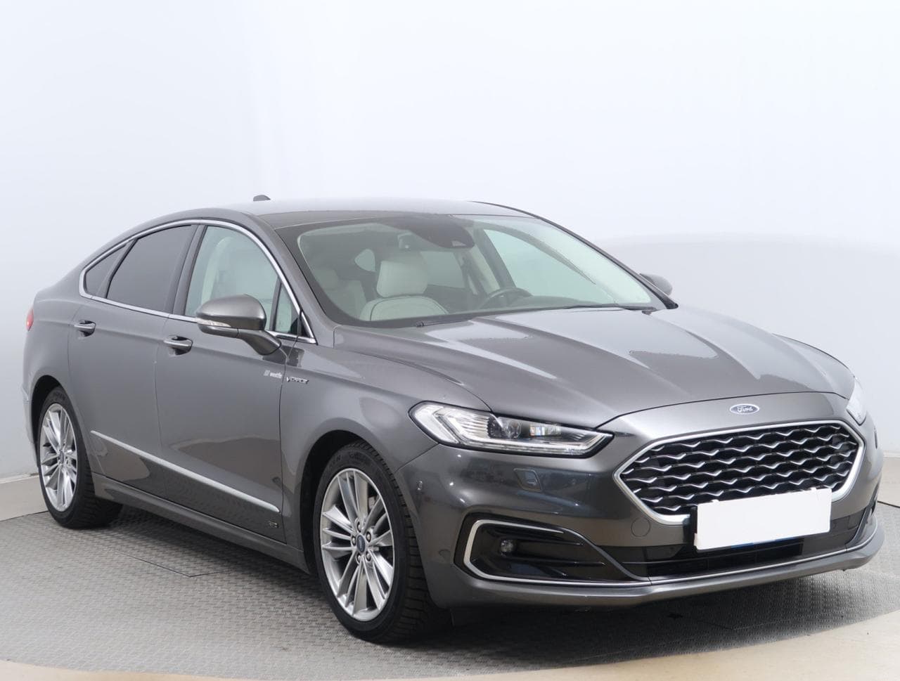 2020 Ford MONDEO