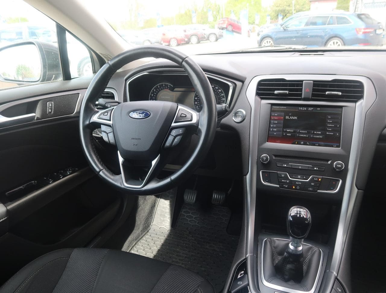 2015 Ford MONDEO - 9