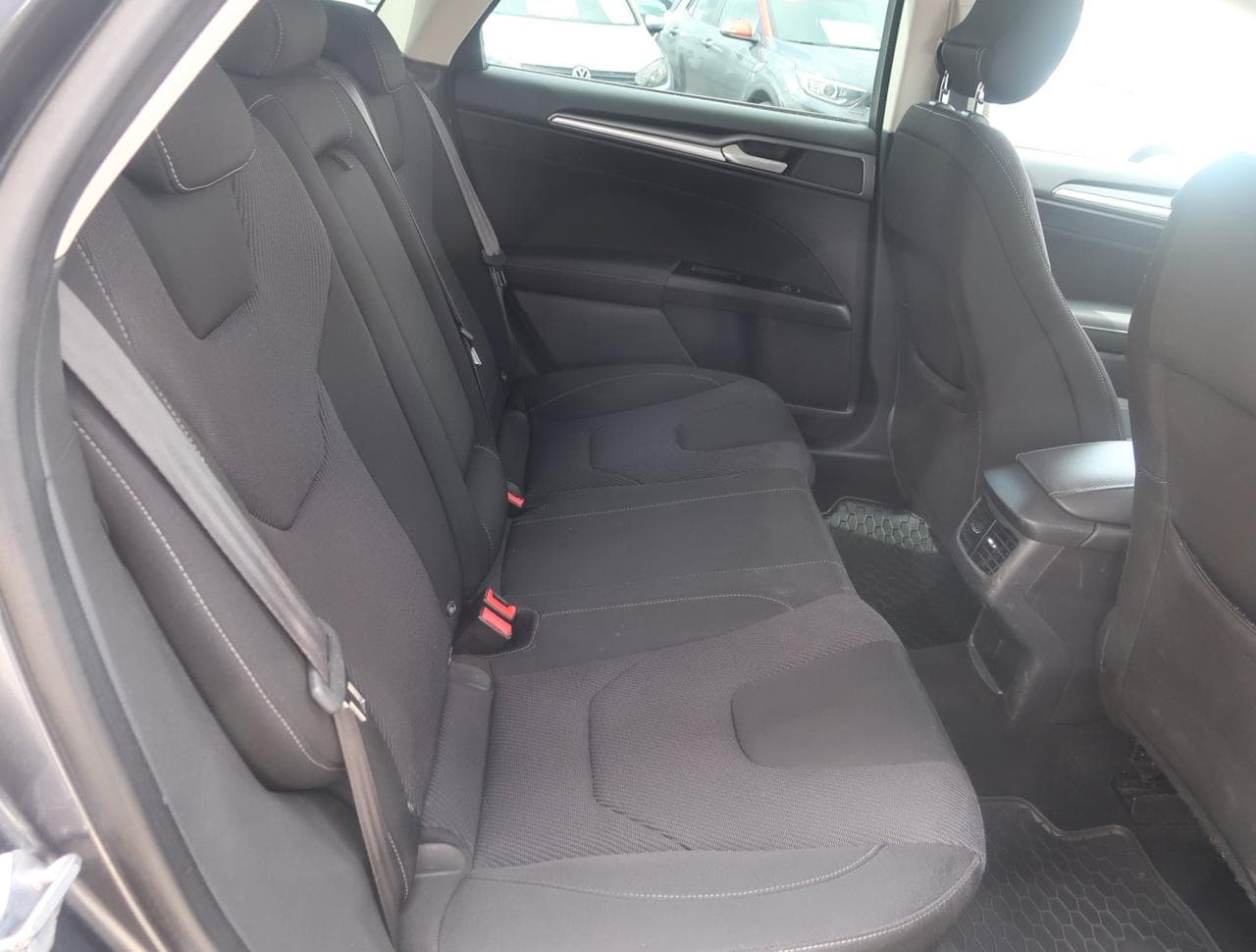 2015 Ford MONDEO - 13