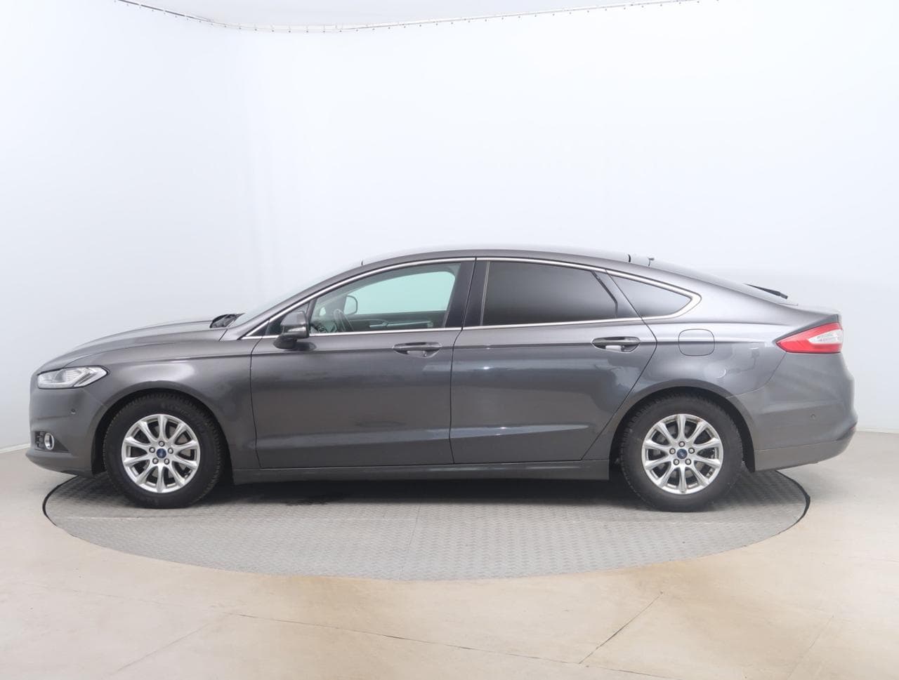 2015 Ford MONDEO - 4