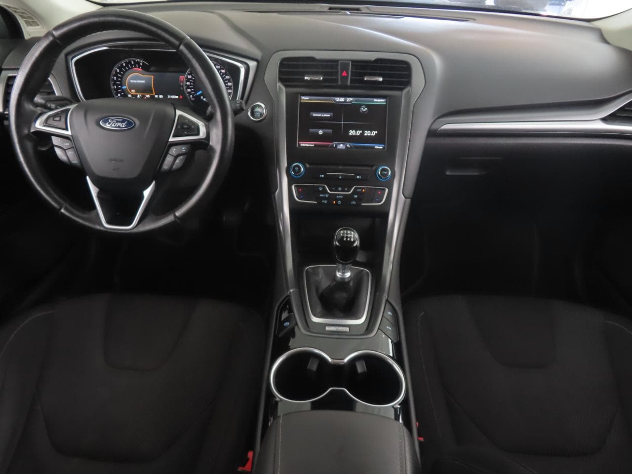 2015 Ford MONDEO - 16