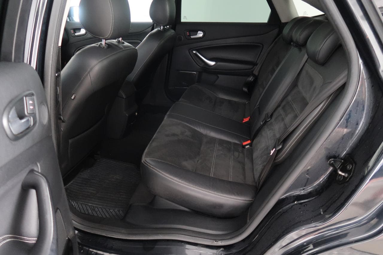 2011 Ford MONDEO - 15