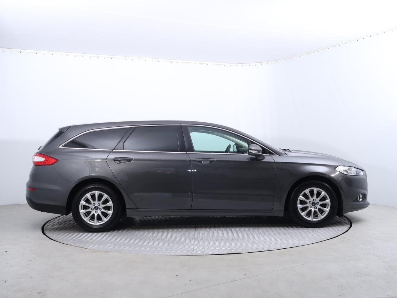 2016 Ford MONDEO - 8