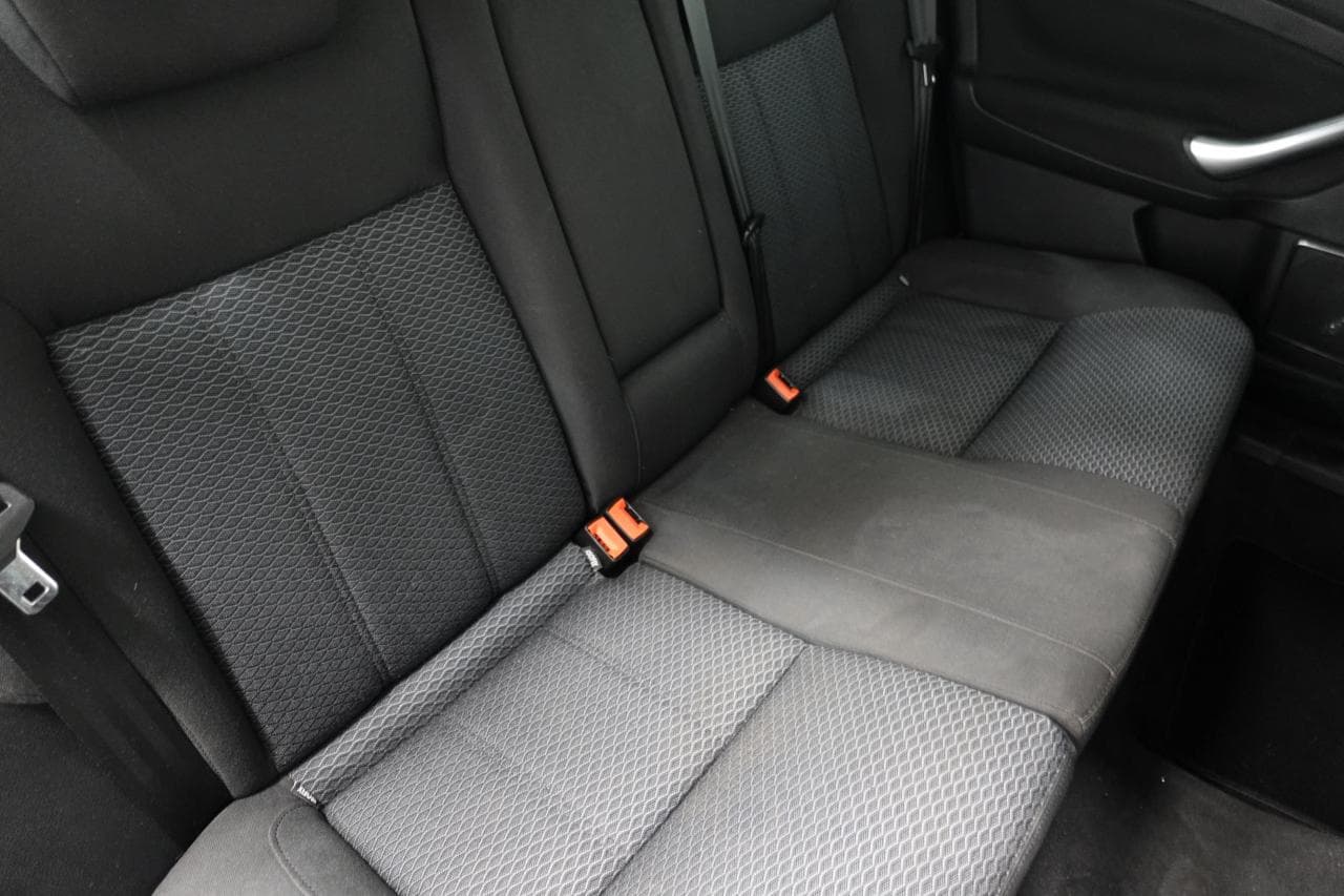 2010 Ford Mondeo - 12