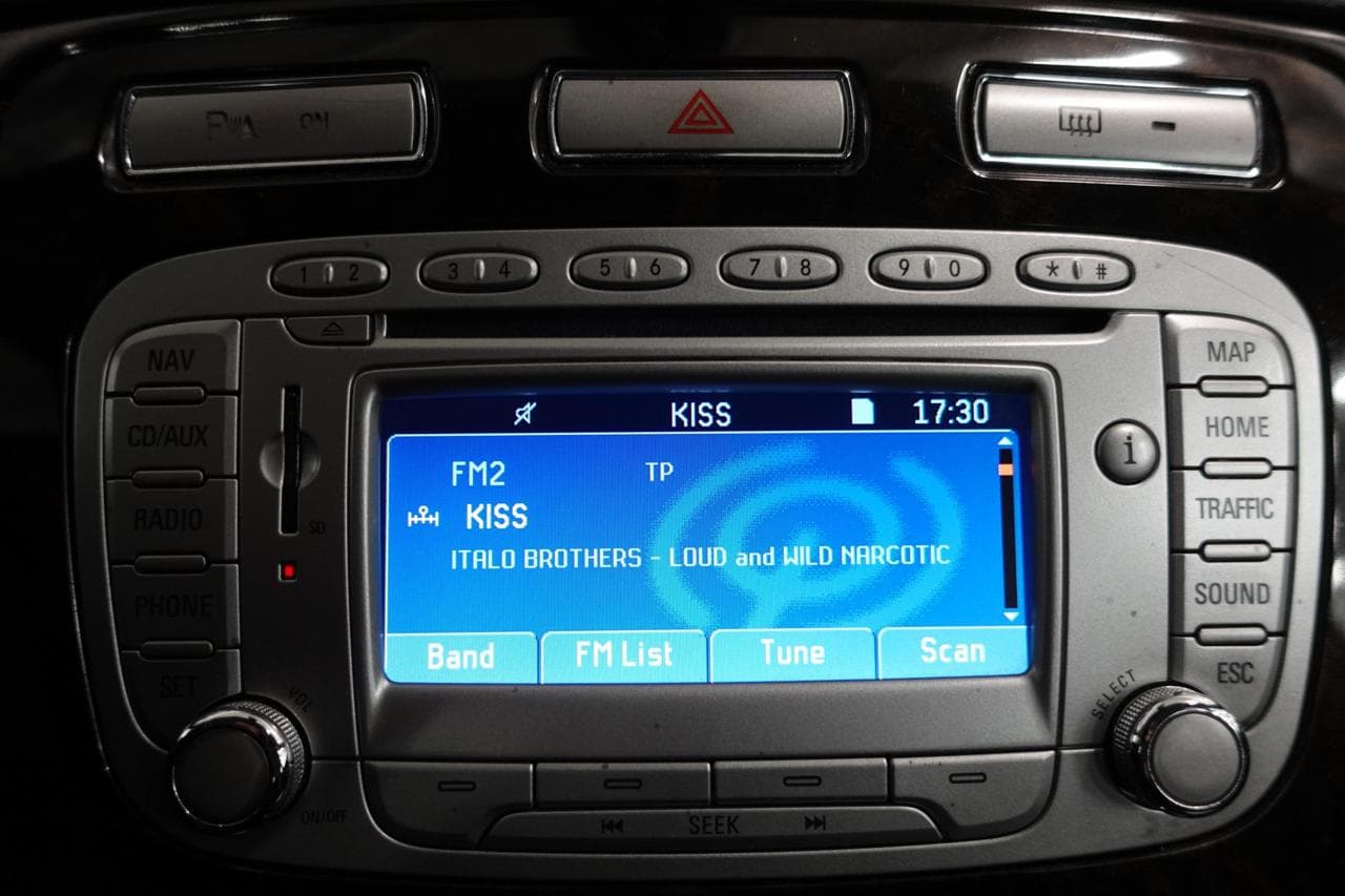 2010 Ford Mondeo - 19