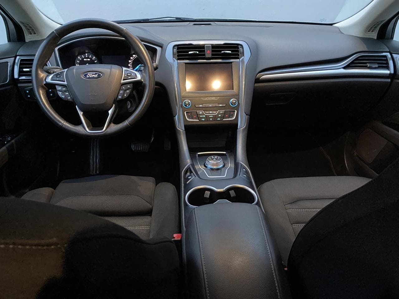 2019 Ford Mondeo - 8