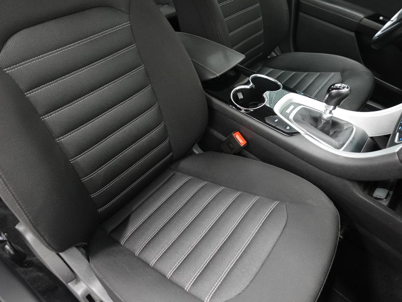 2016 Ford MONDEO - 11