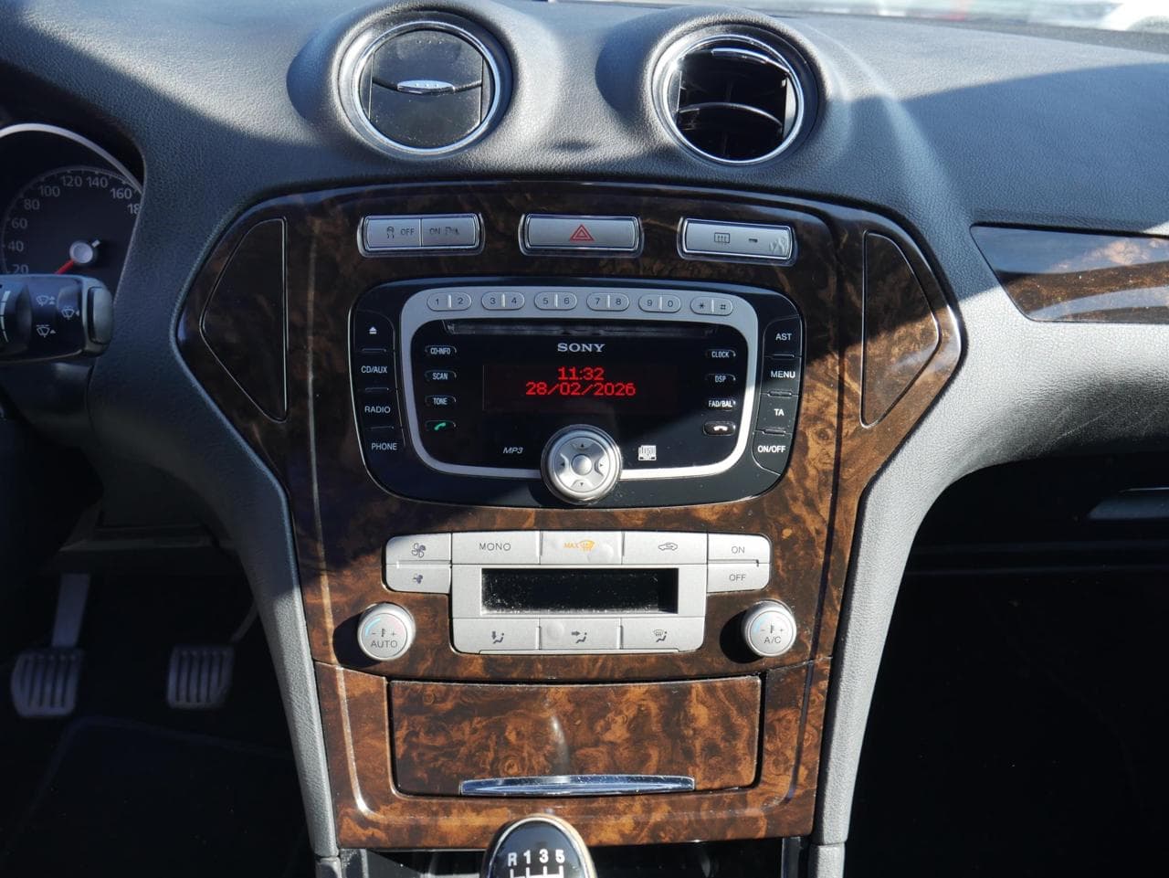 2008 Ford Mondeo - 12