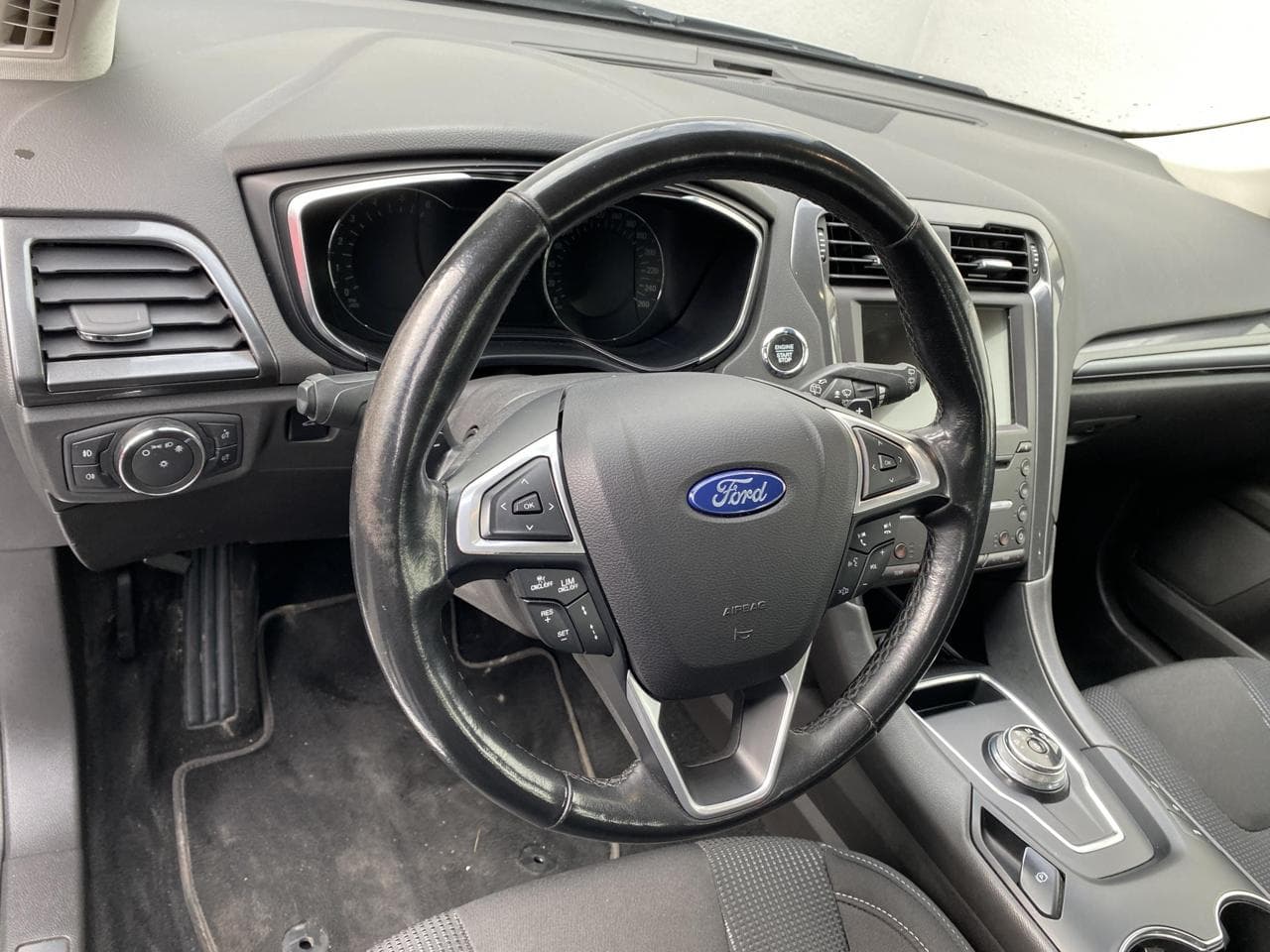 2021 Ford Mondeo - 13