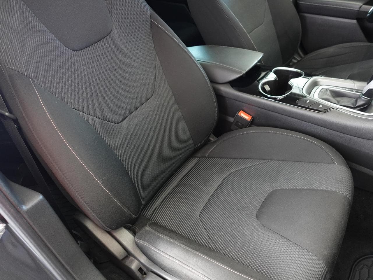 2016 Ford Mondeo - 12