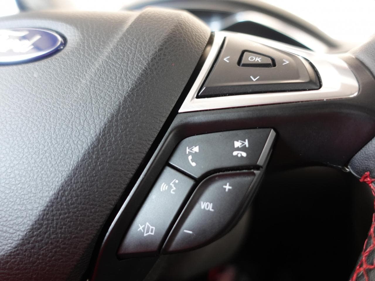 2016 Ford Mondeo - 16