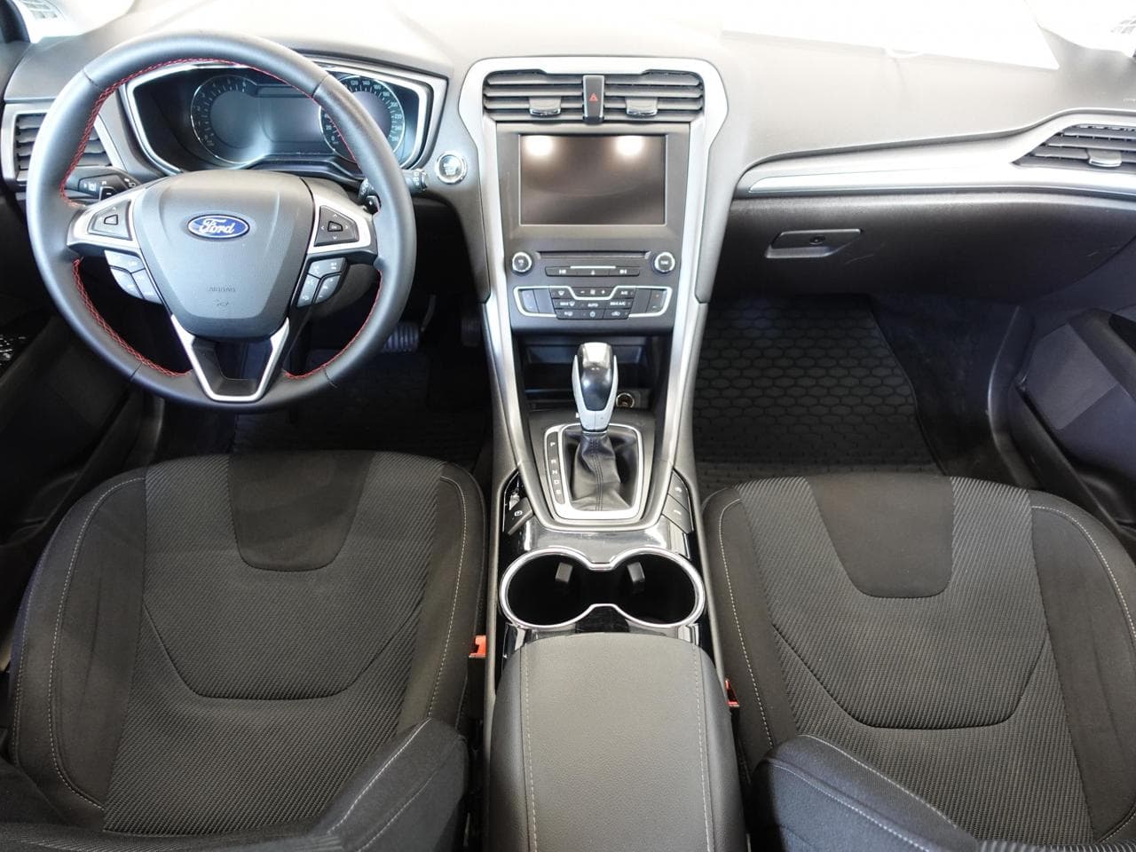 2016 Ford Mondeo - 8