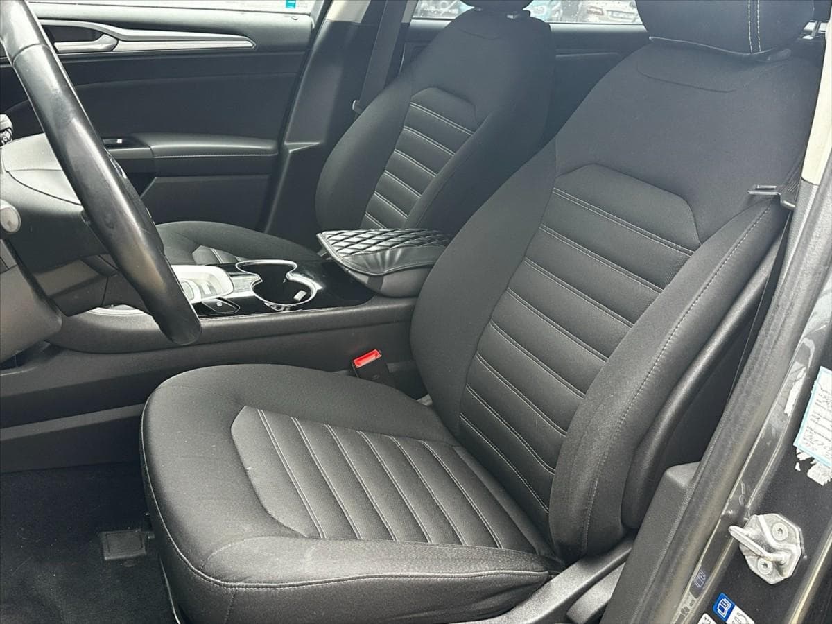 2015 Ford Mondeo - 10