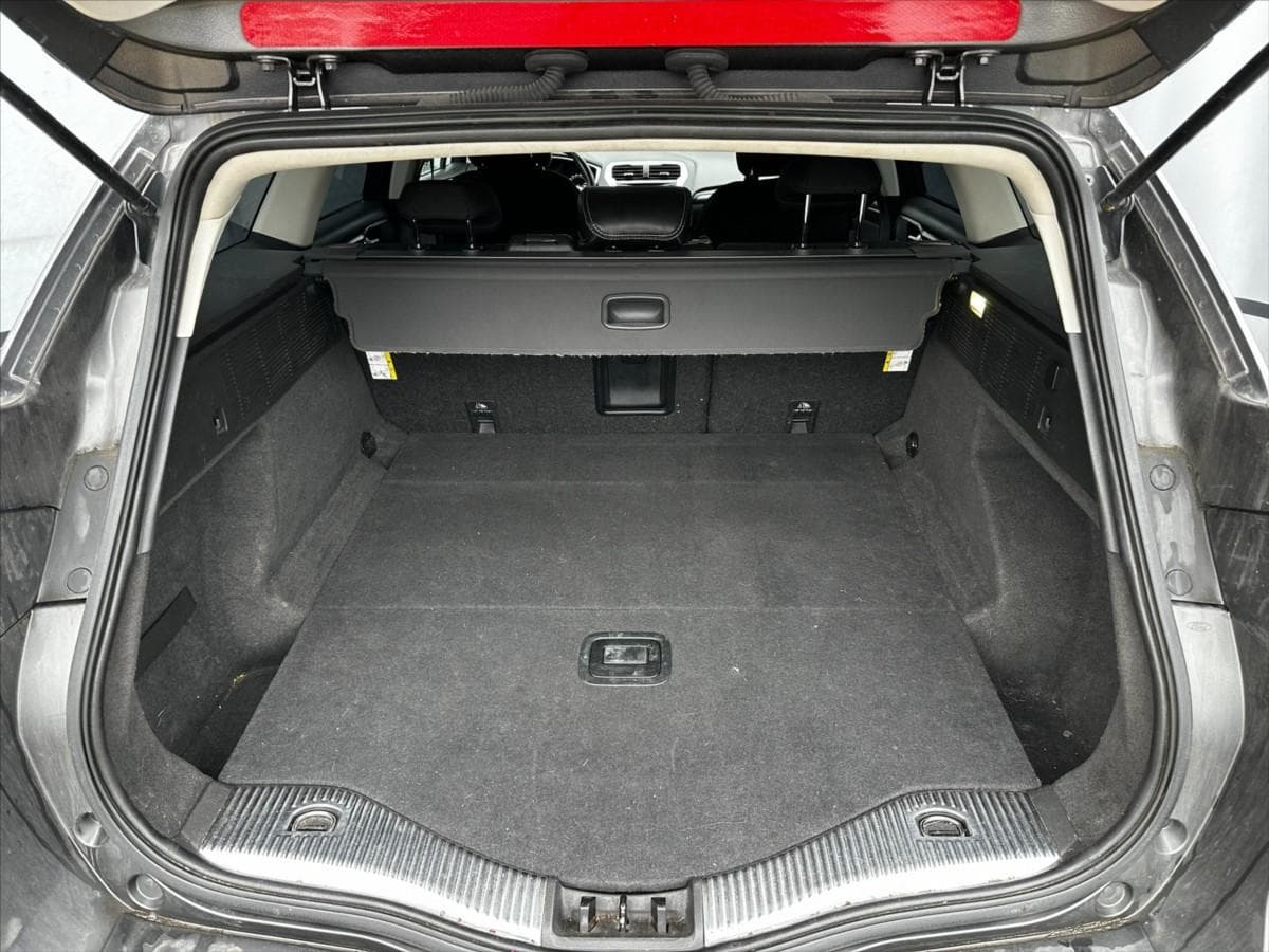 2015 Ford Mondeo - 15