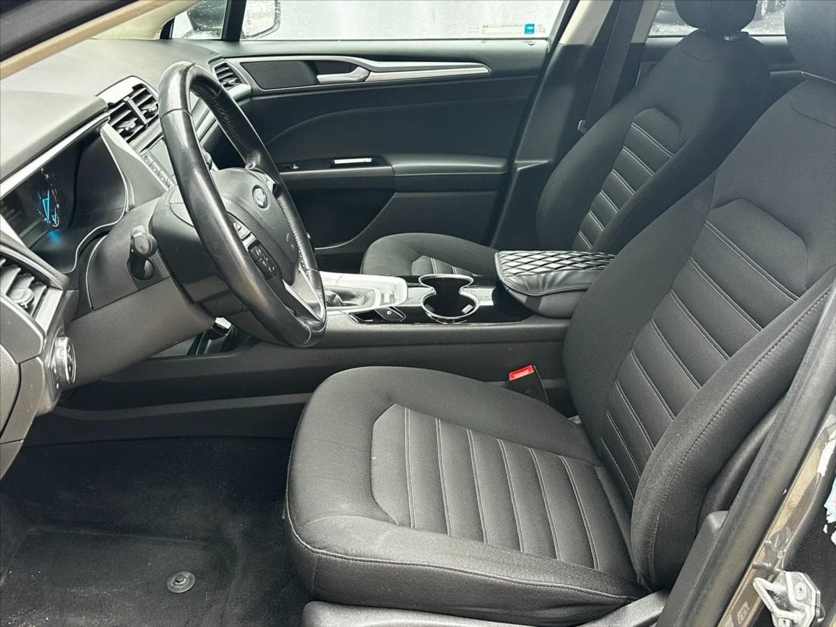 2015 Ford Mondeo - 9