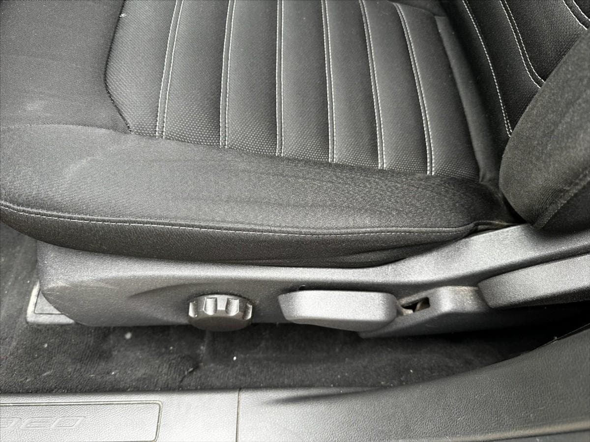 2015 Ford Mondeo - 19