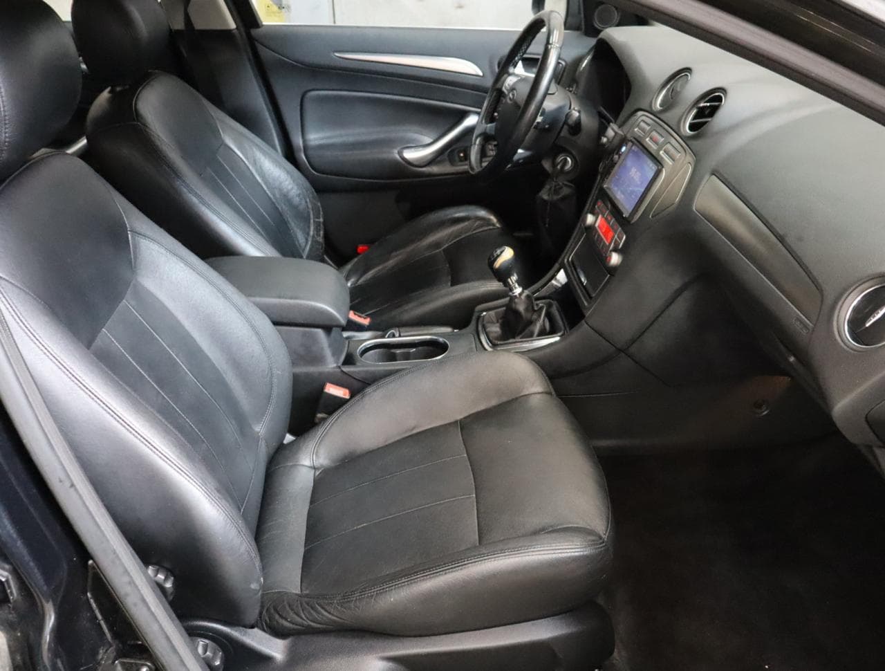 2008 Ford Mondeo - 12