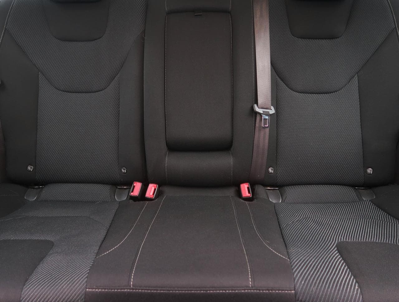 2016 Ford Mondeo - 14