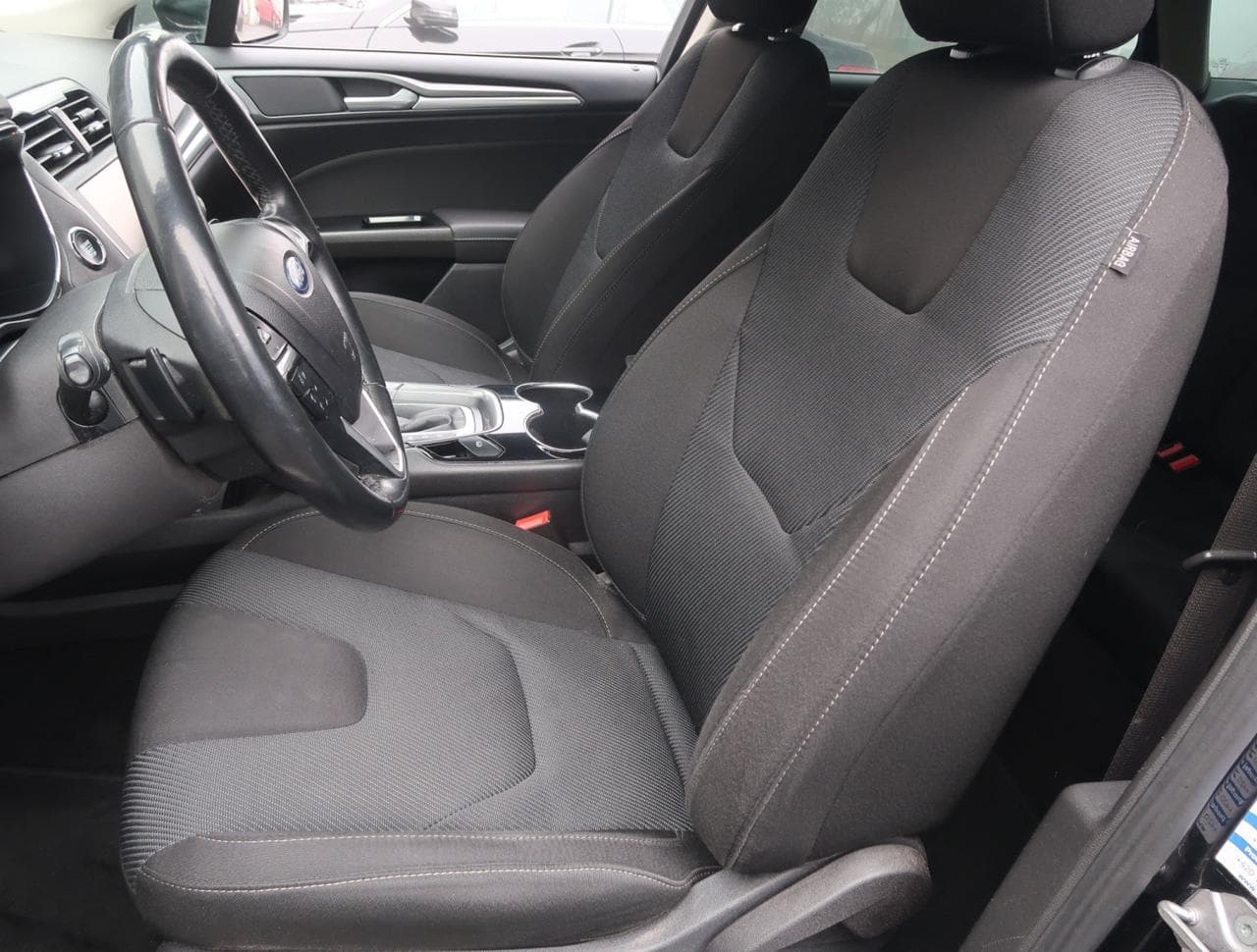 2016 Ford Mondeo - 16