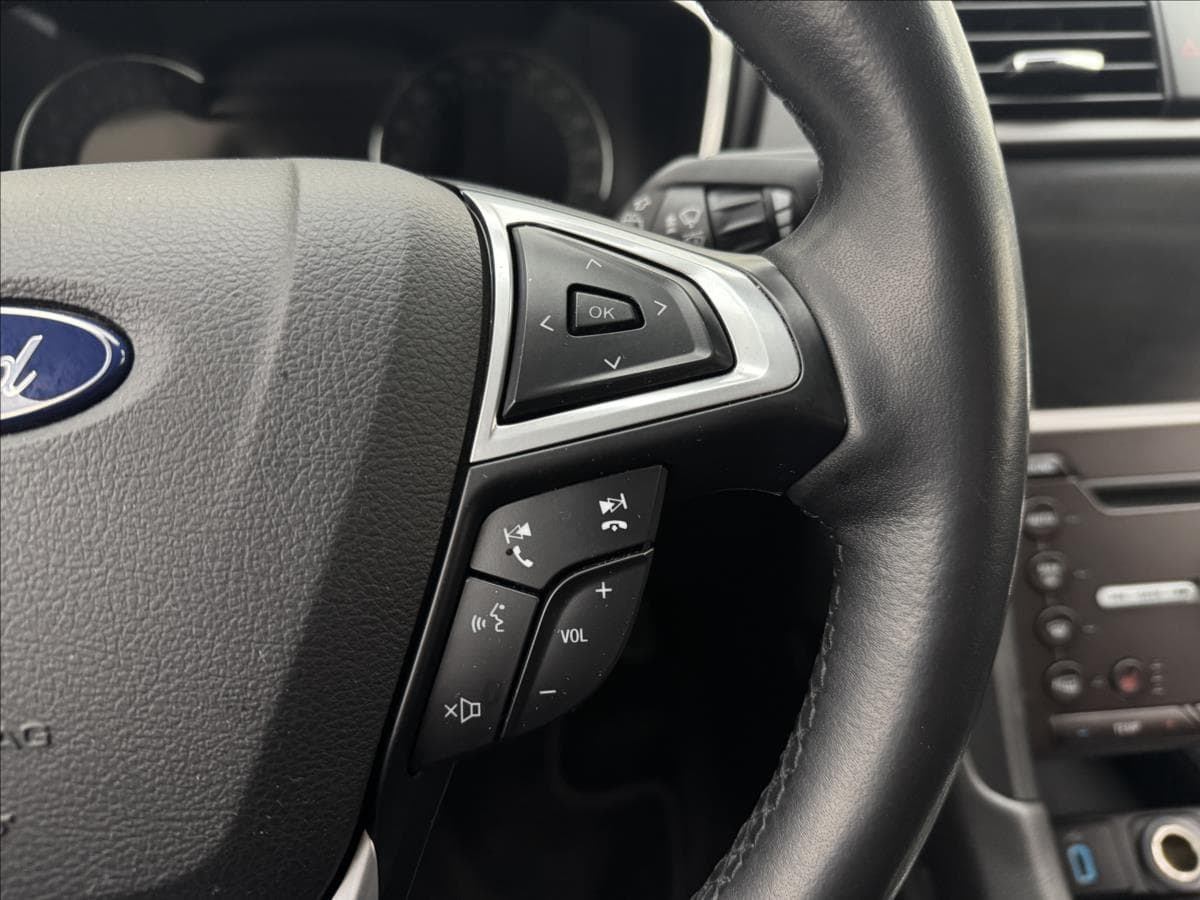 2020 Ford MONDEO - 12