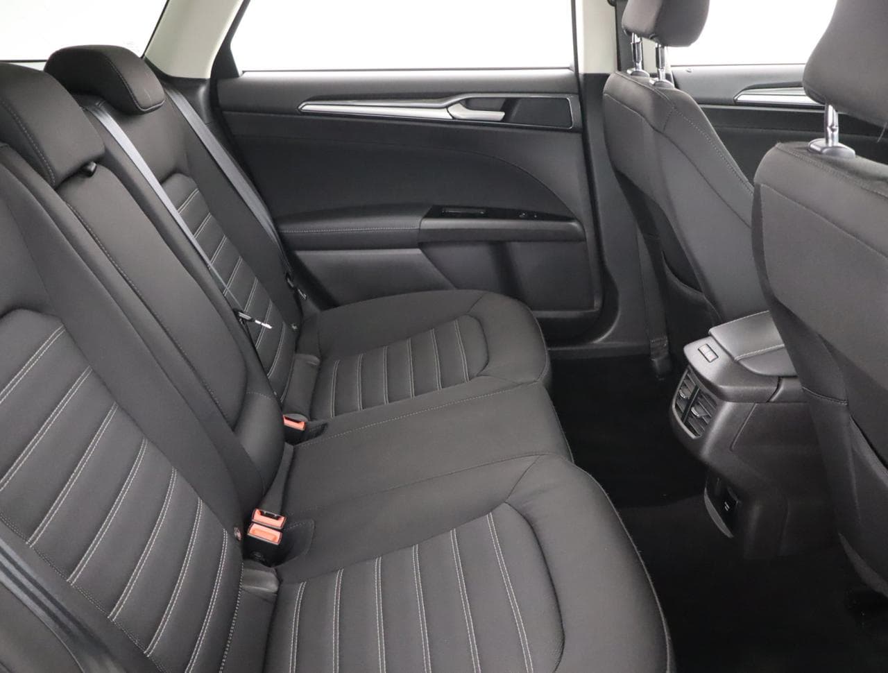 2021 Ford Mondeo - 13