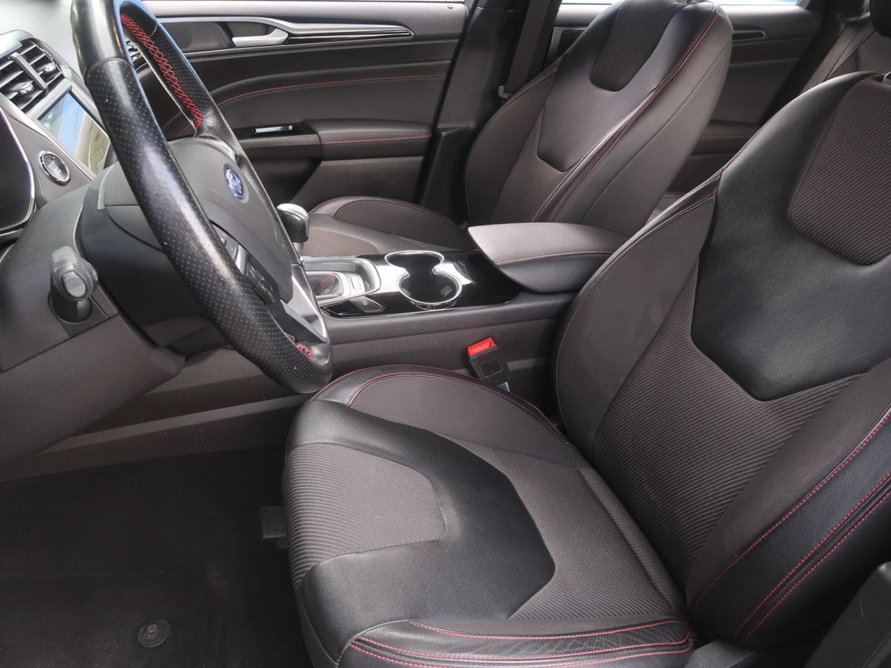 2018 Ford Mondeo - 16