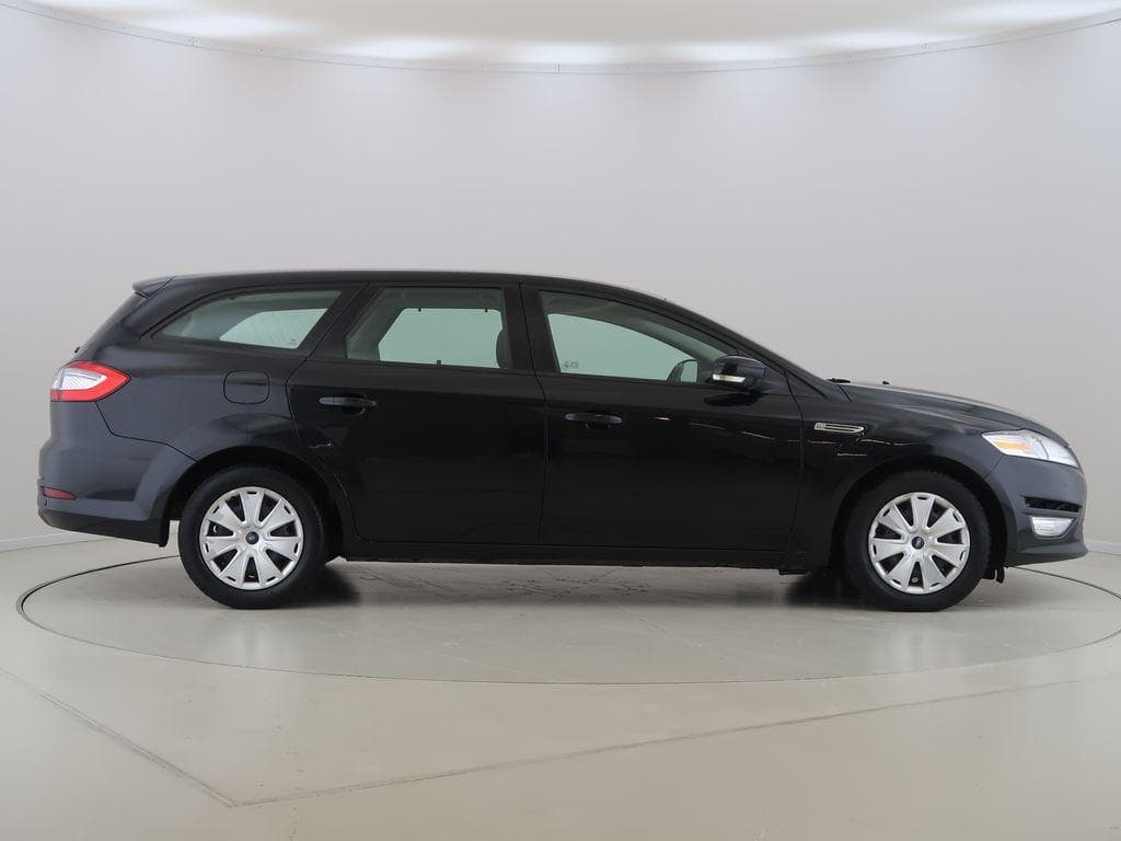 2013 Ford Mondeo - 7