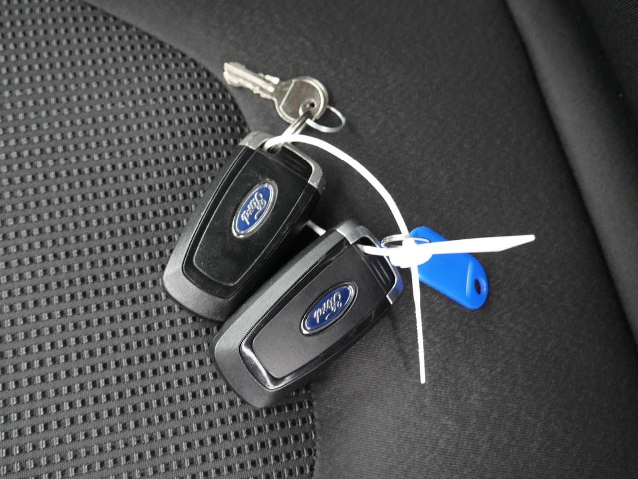 2019 Ford Mondeo - 37