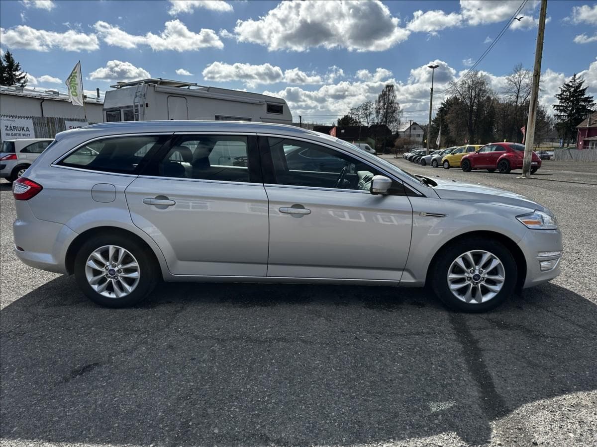 2014 Ford Mondeo - 11