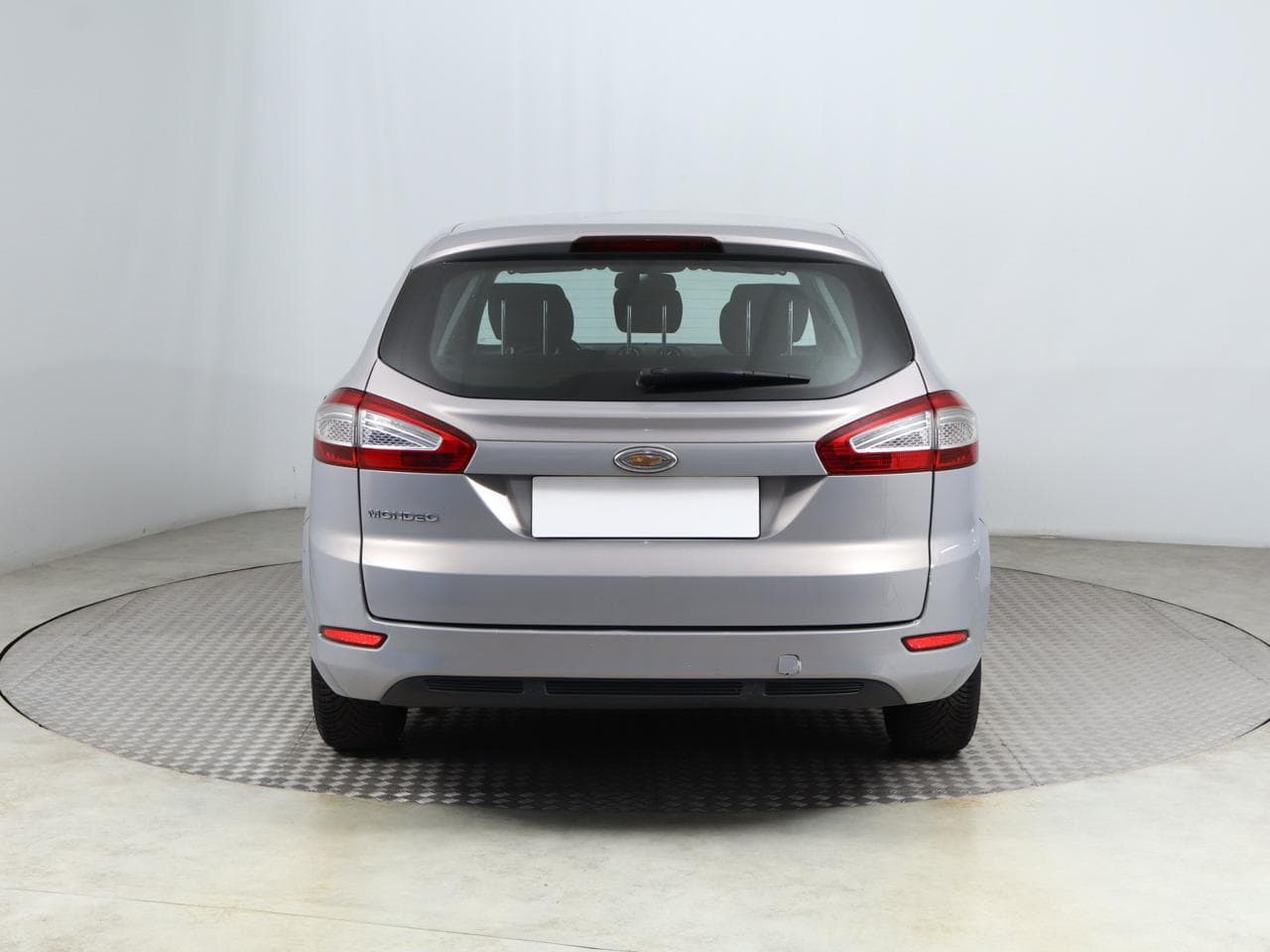 2011 Ford Mondeo - 11