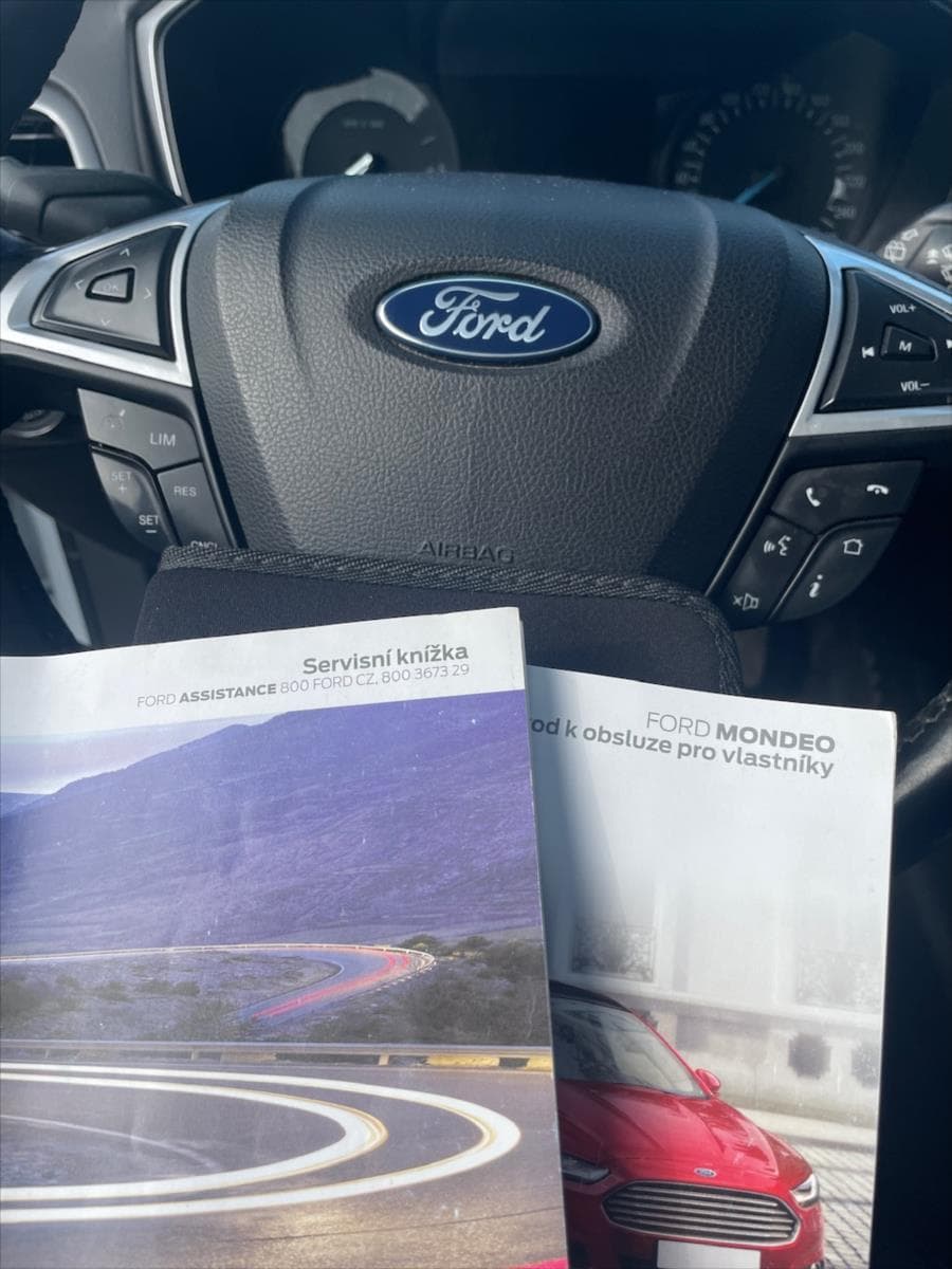 2015 Ford MONDEO - 13