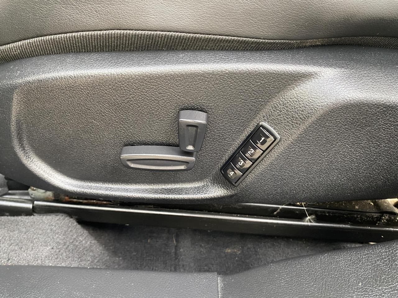 2012 Ford MONDEO - 14