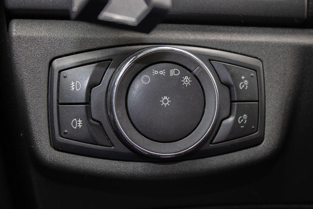 2015 Ford MONDEO - 13