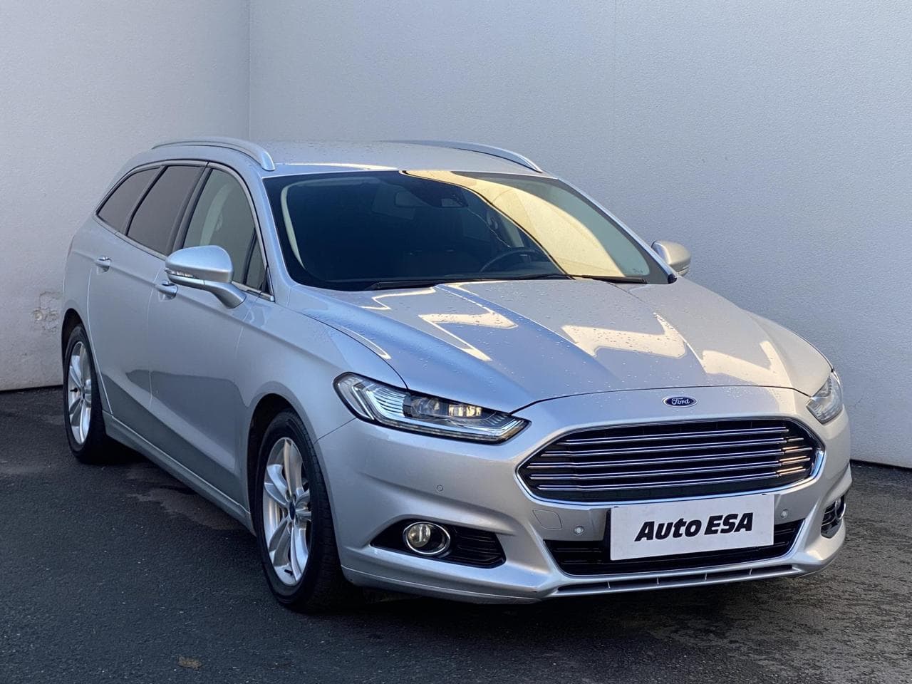 2016 Ford MONDEO