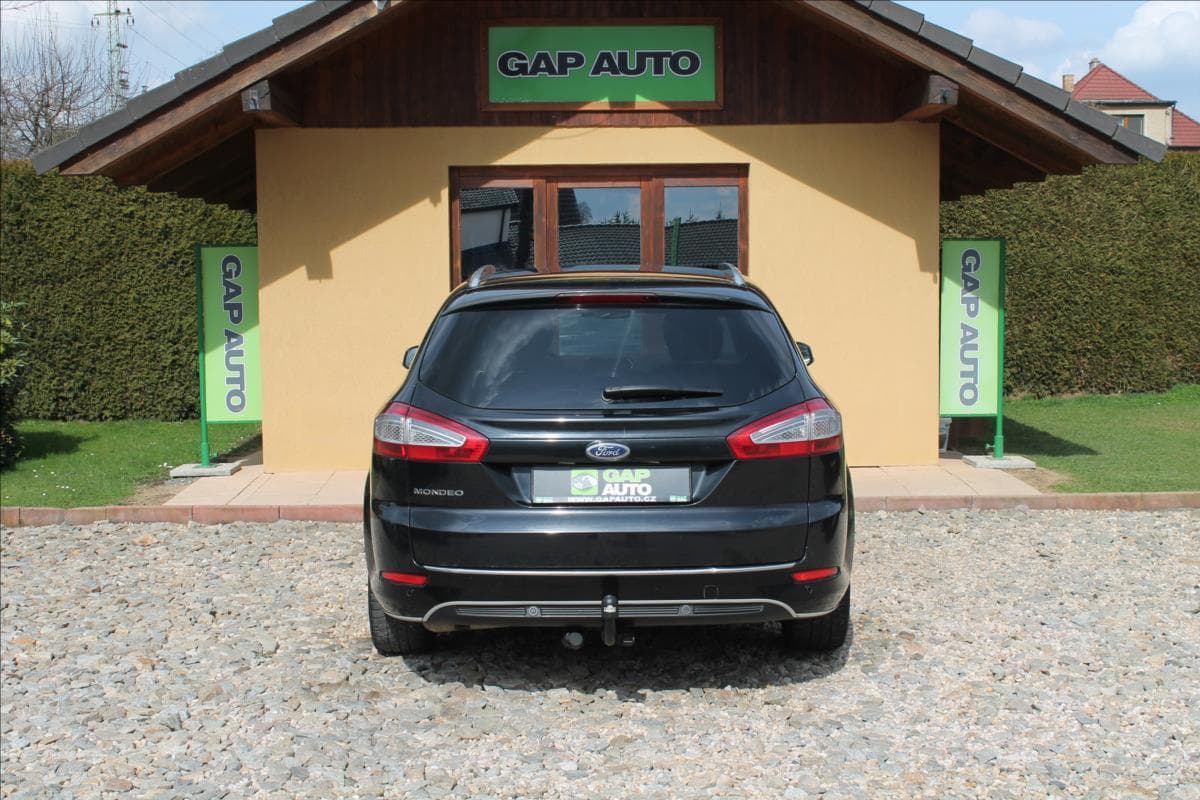 2013 Ford Mondeo - 9