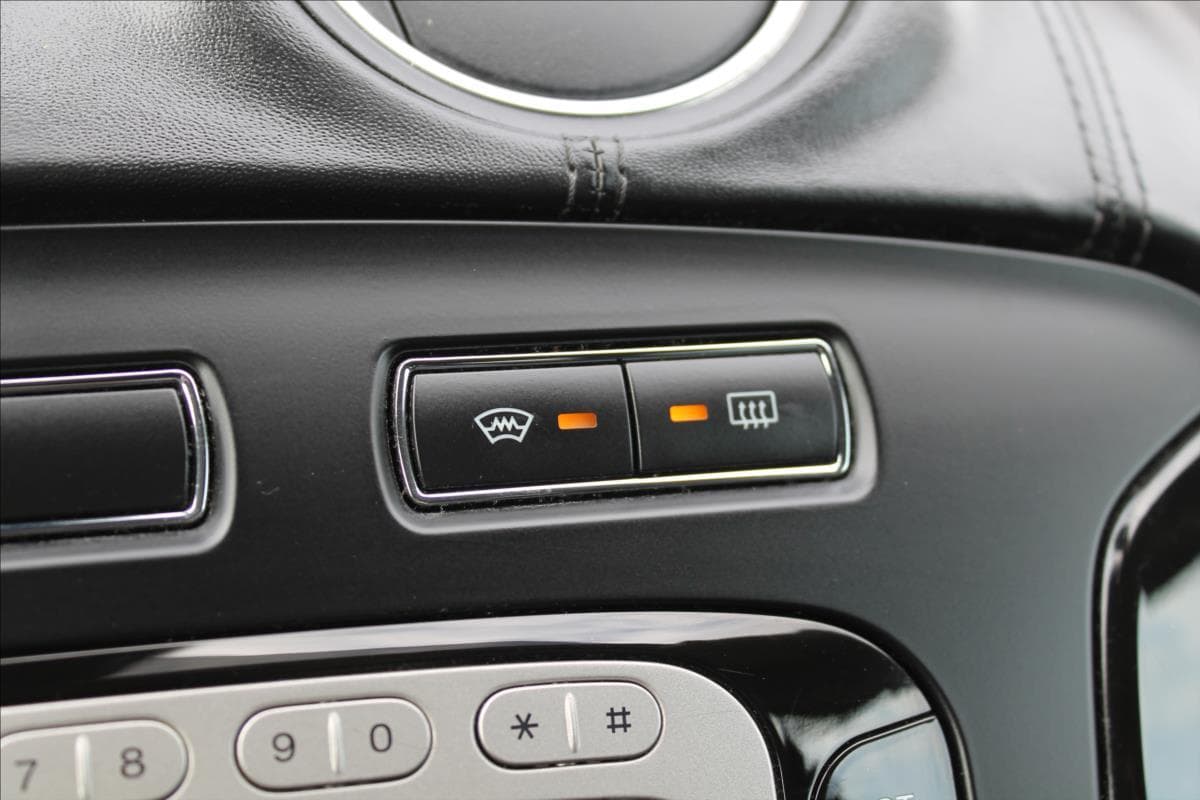 2013 Ford Mondeo - 27