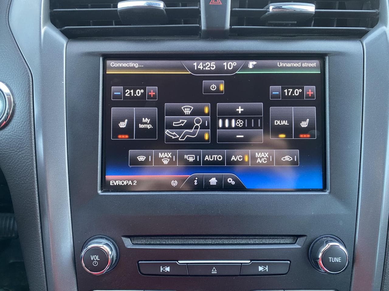 2015 Ford Mondeo - 33