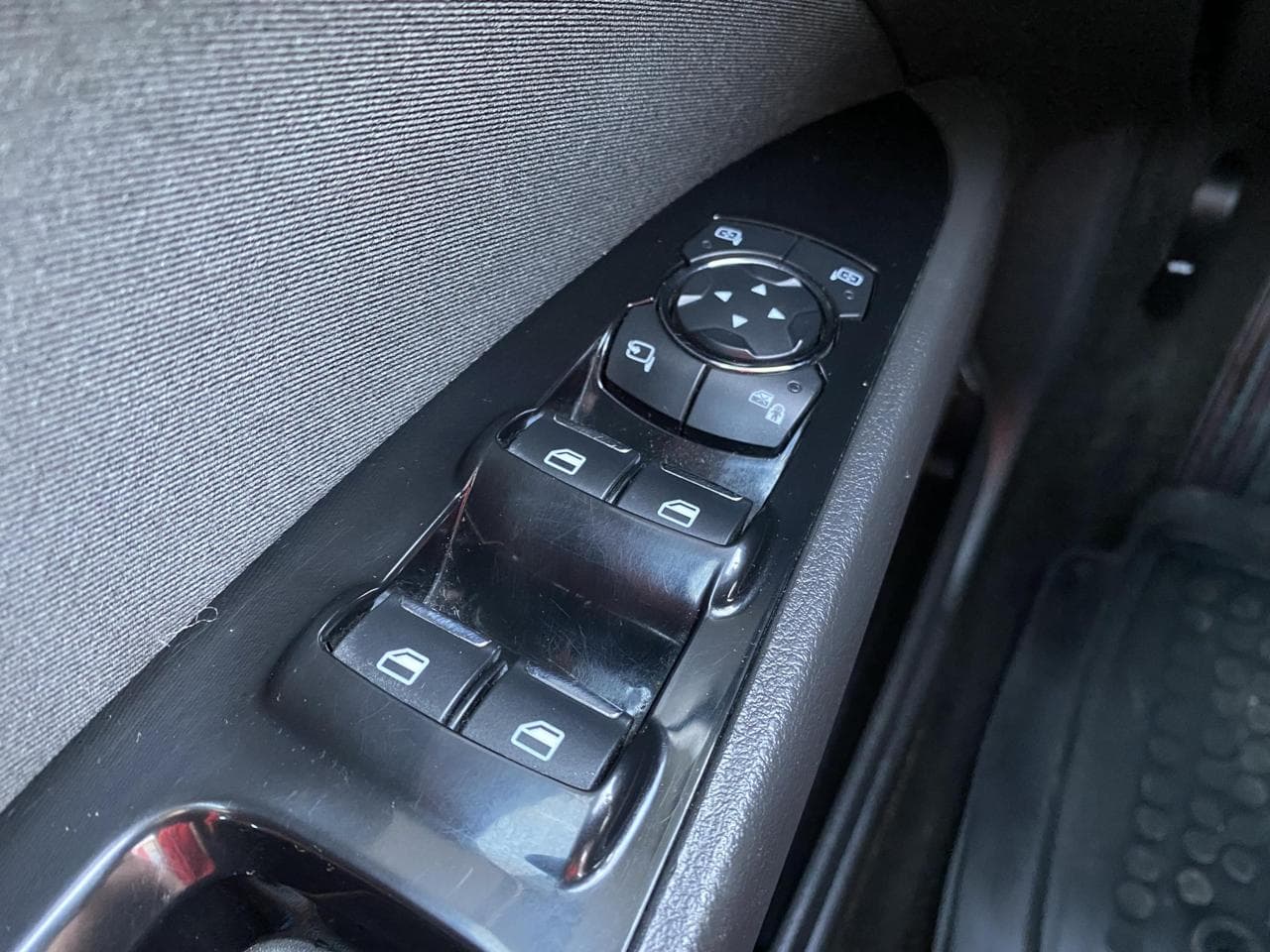 2015 Ford Mondeo - 21