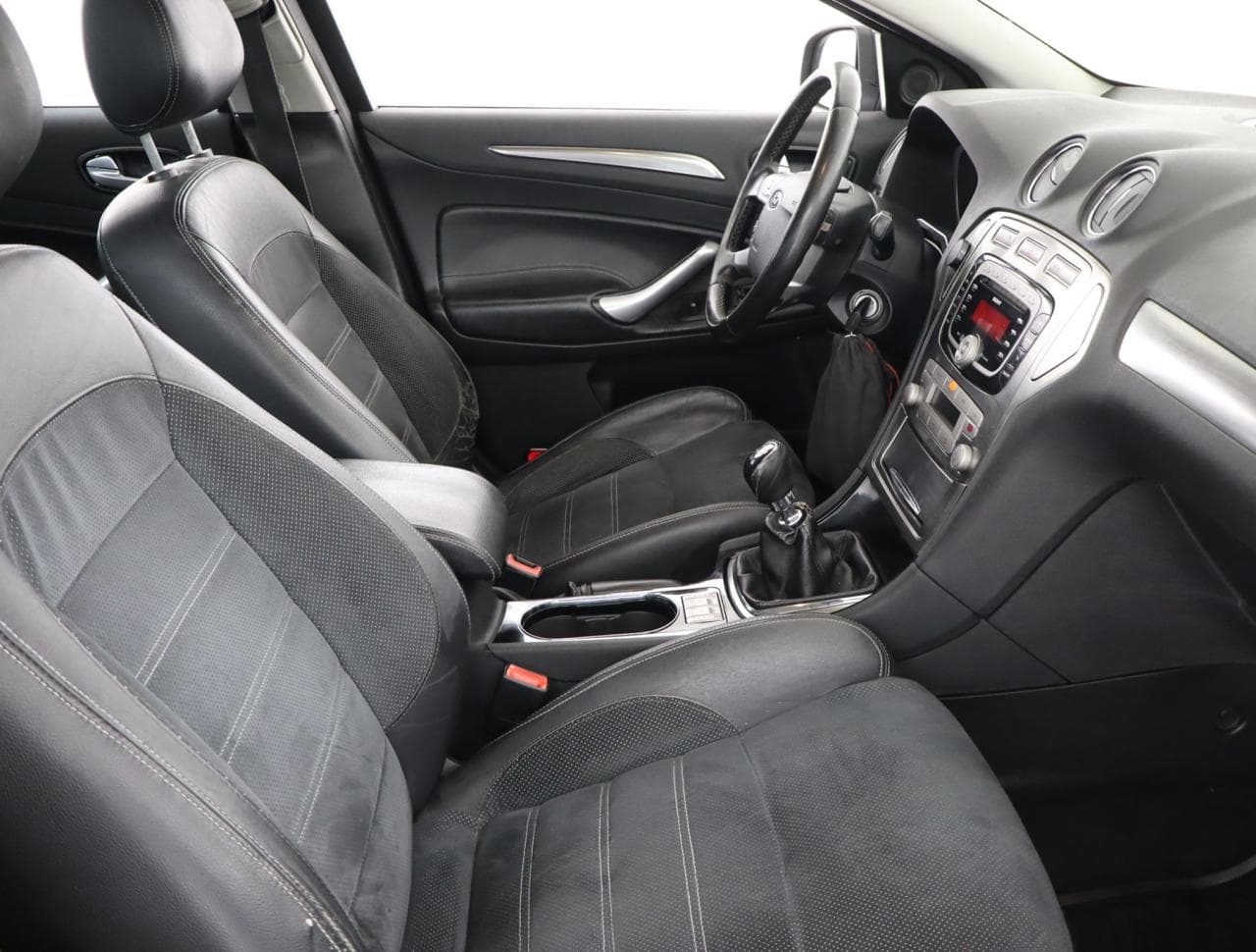 2007 Ford Mondeo - 23