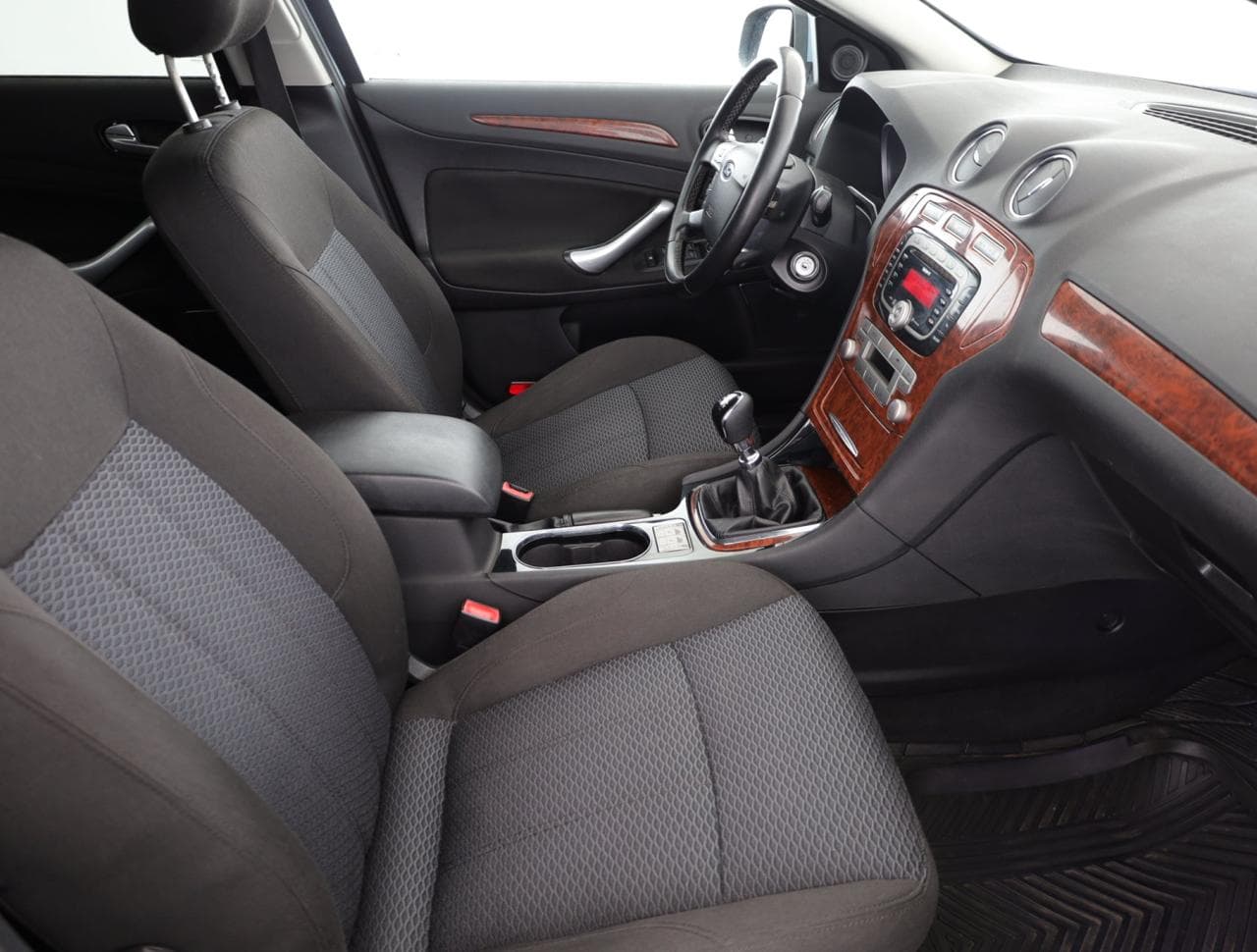 2007 Ford MONDEO - 10