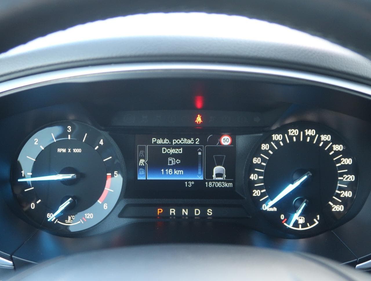 2019 Ford MONDEO - 17