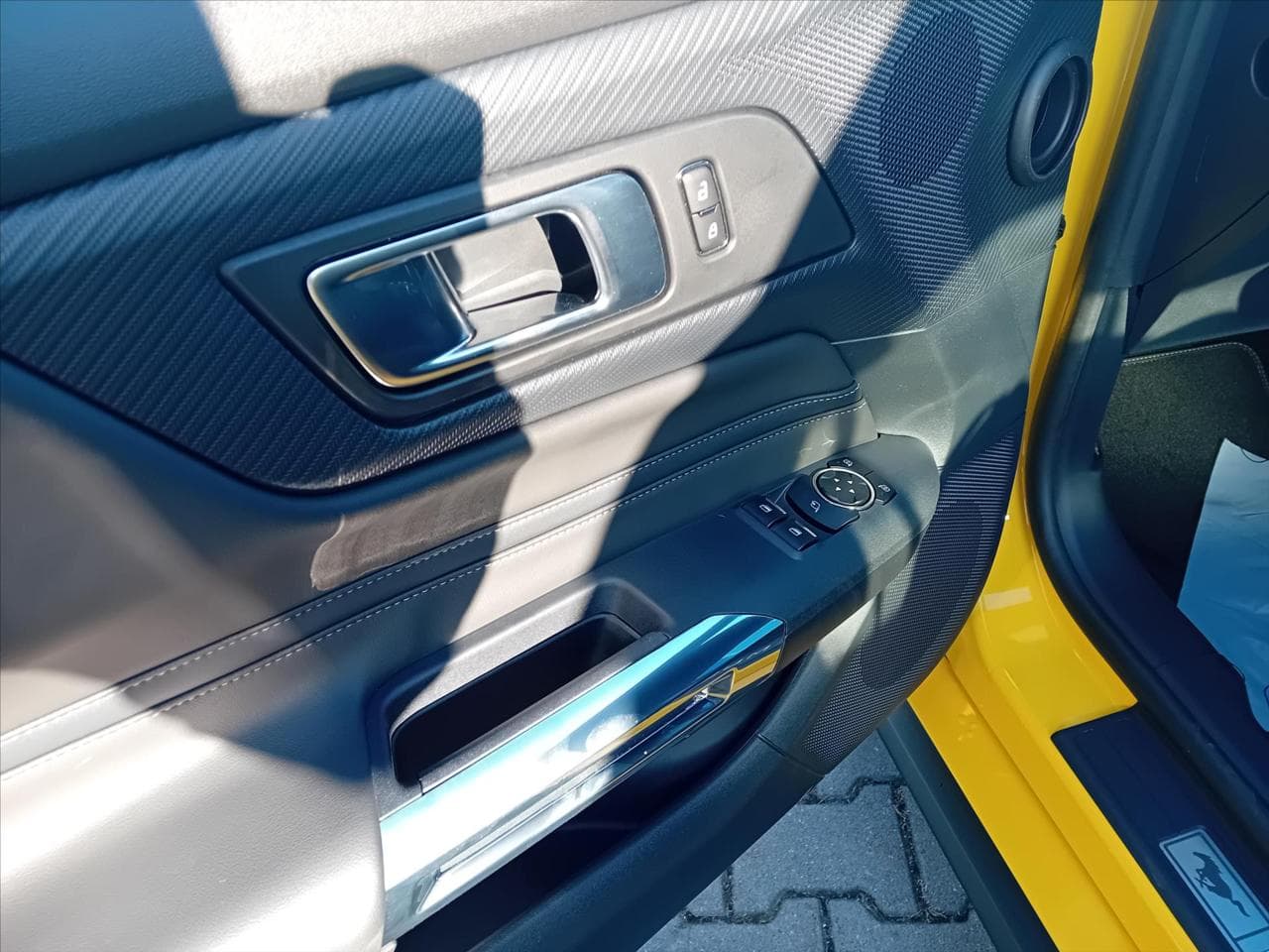 2024 Ford Mustang - 10