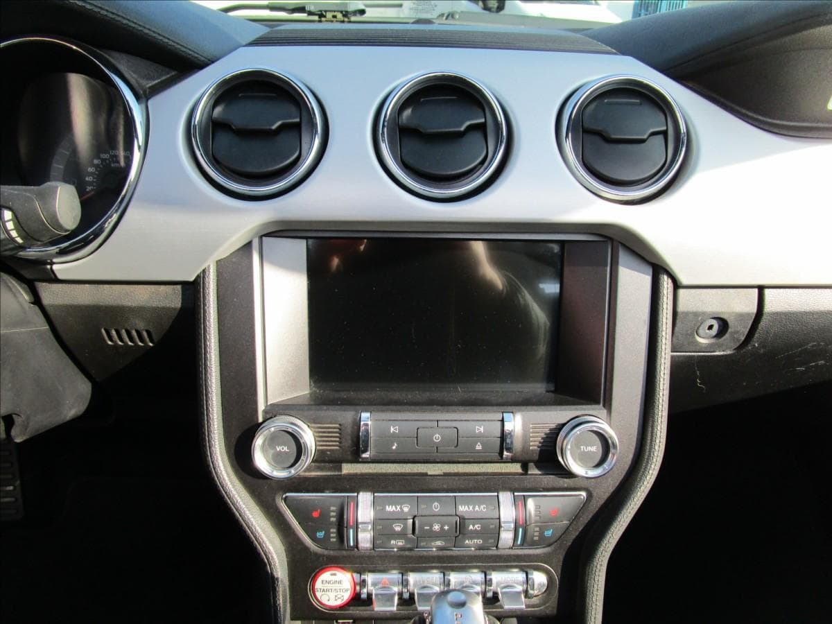 2016 Ford Mustang - 17