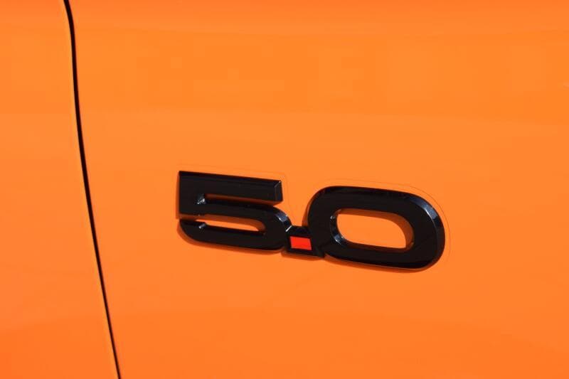 2022 Ford Mustang - 17