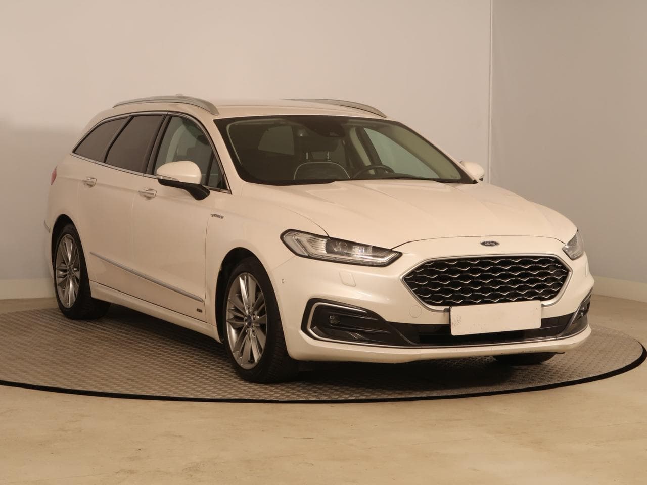 2020 Ford MONDEO
