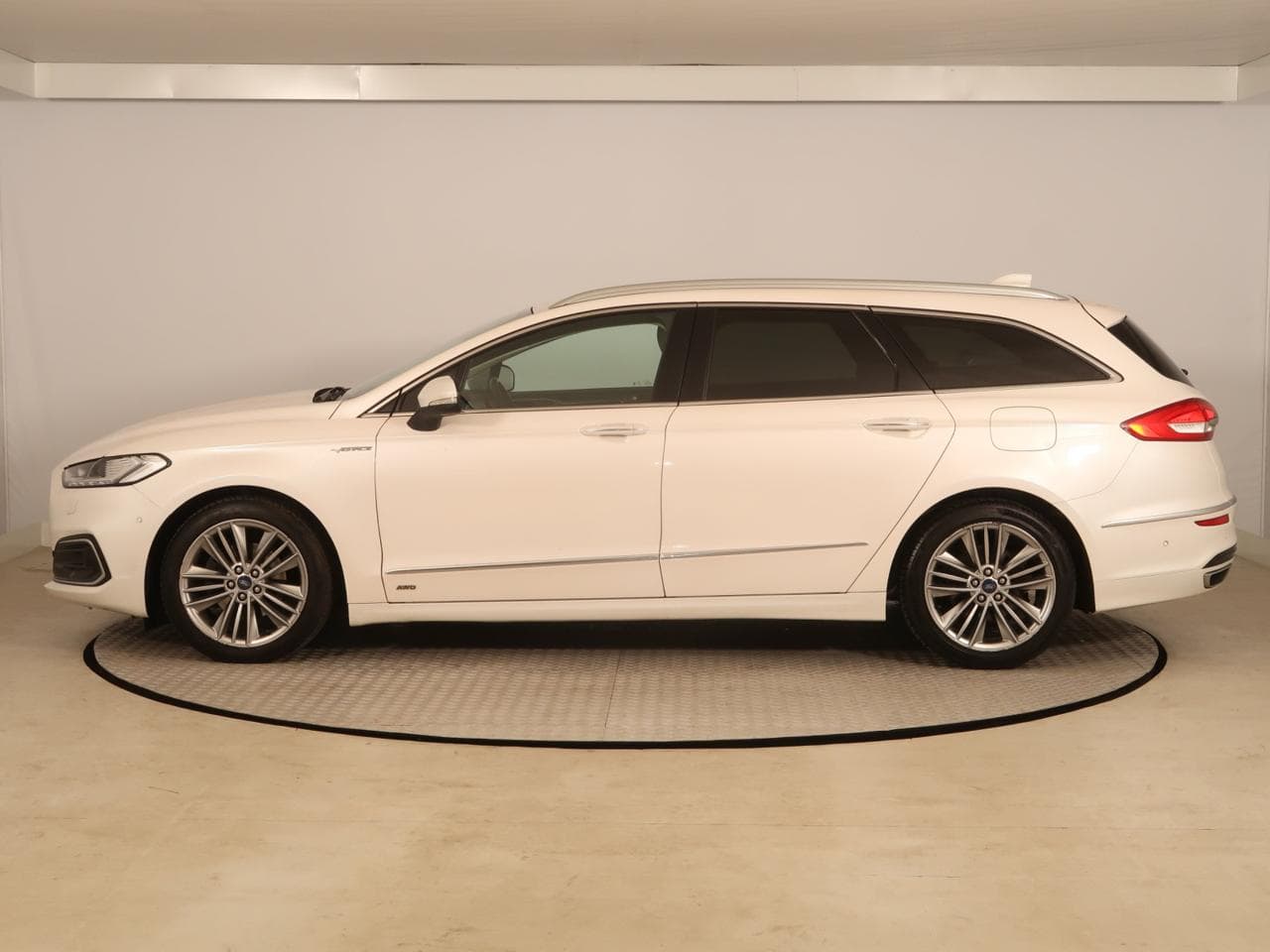 2020 Ford MONDEO - 4